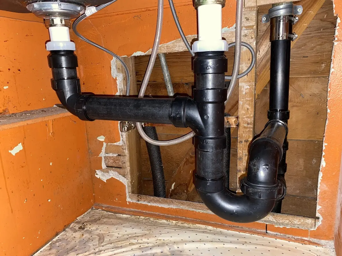 Professional Pipe Bursting equipment and tools on the job in Kermit