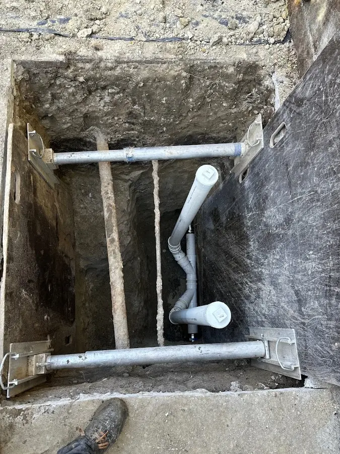 Experienced plumber completing Gas Line Repair work in Kermit